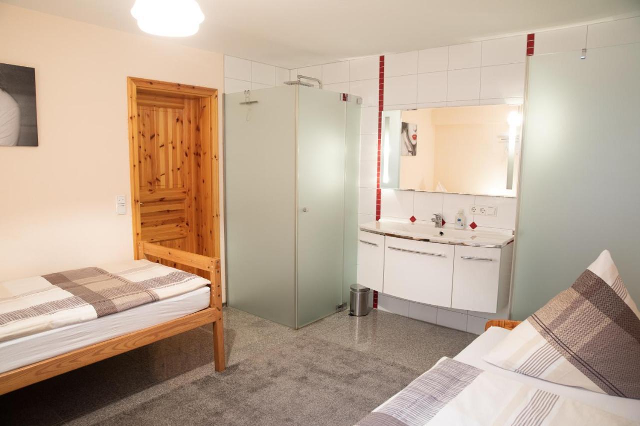 Ferienwohnung "Johann" Meckenbeuren Exterior foto